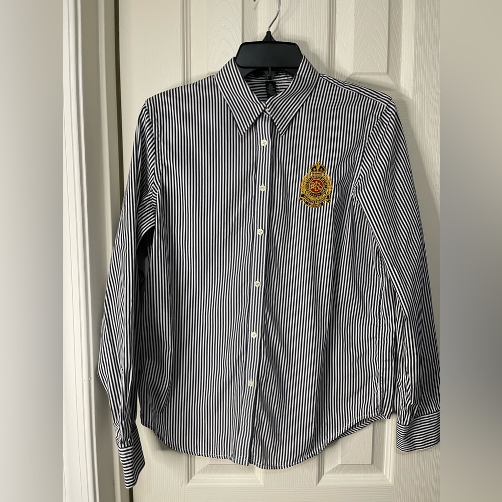 Lauren Ralph Lauren Preppy Stripe Button Up Elk Crest Logo Career Shirt sz Med.